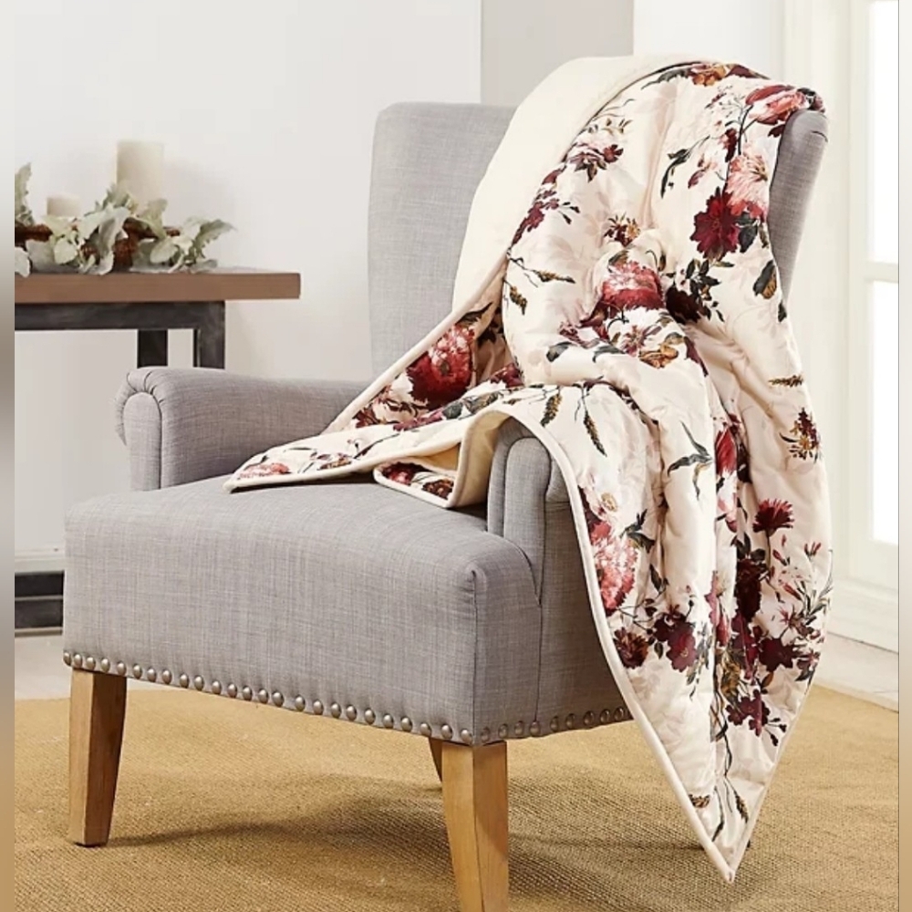 Martha Stewart Collection Quilt Gilded Floral Velvet Throw 50 X 60 Beautiful 🪷